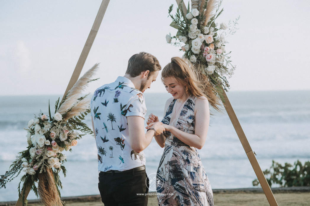 how to propose in bali